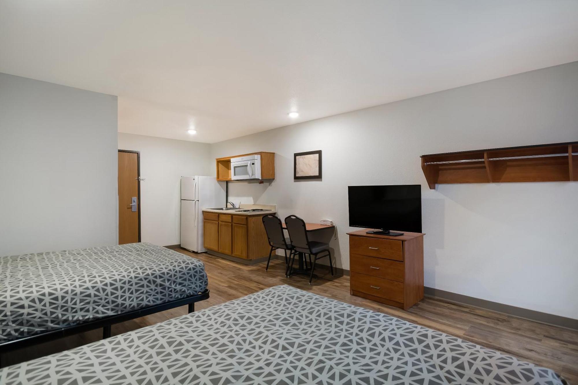Woodspring Suites Lexington Southeast Exterior photo