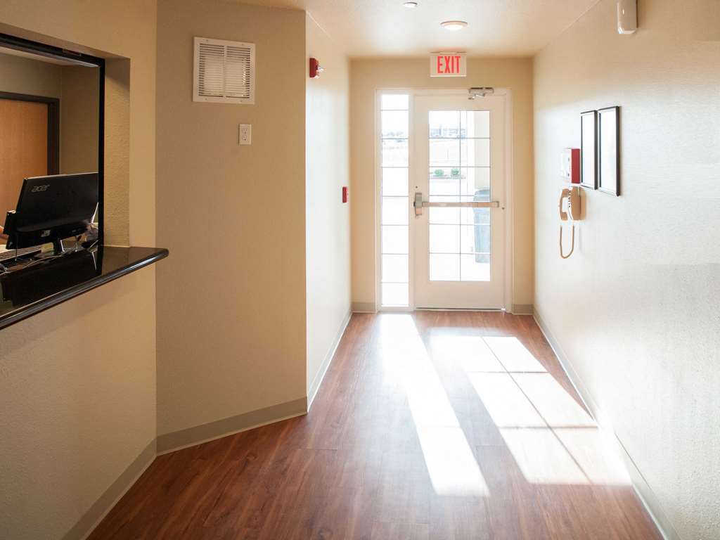 Woodspring Suites Lexington Southeast Interior photo