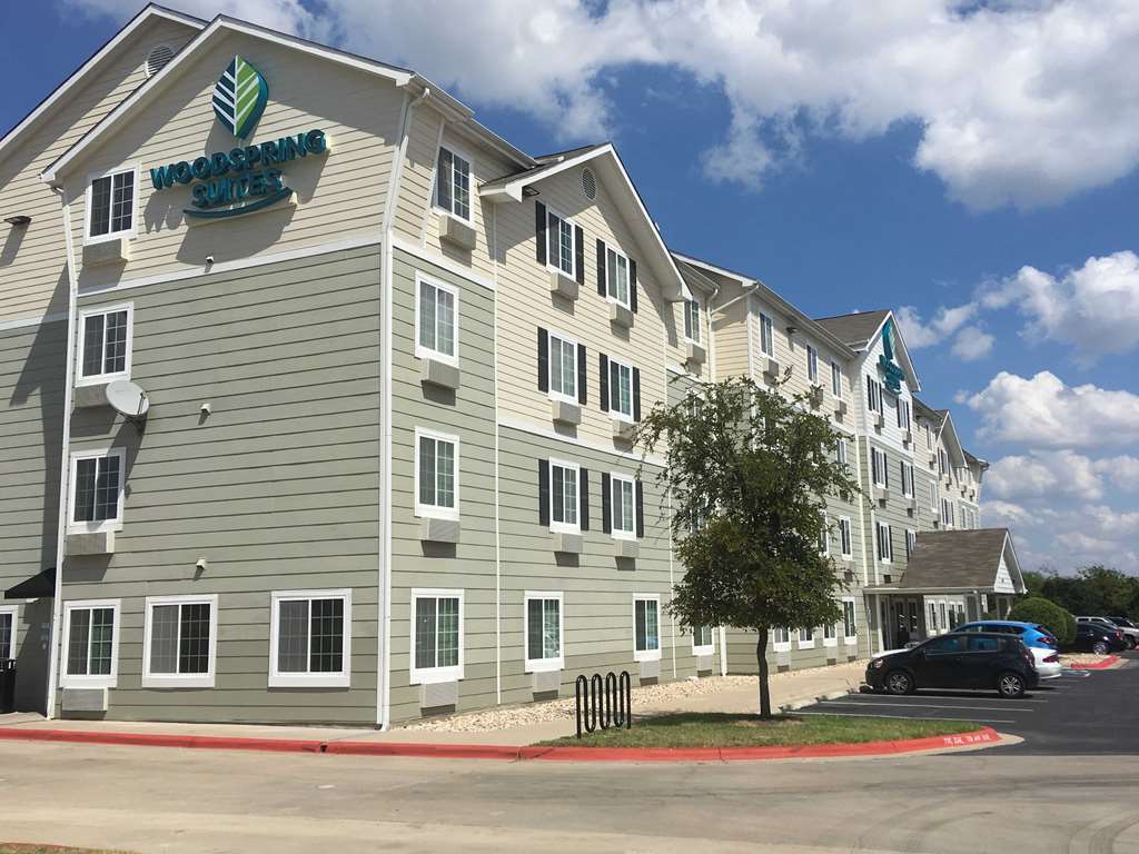 Woodspring Suites Lexington Southeast Exterior photo